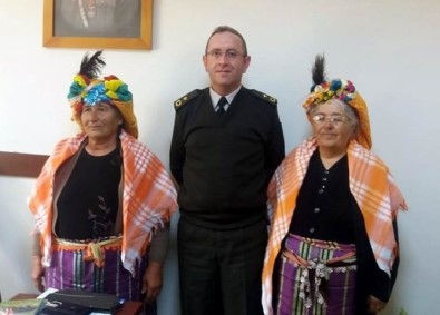 56 Yıl Sonra İlk Deve Güreşi