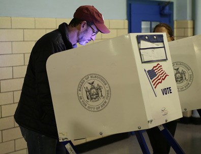 ABD seçim sonuçları açıklanıyor: Trump mı Clinton mı?
