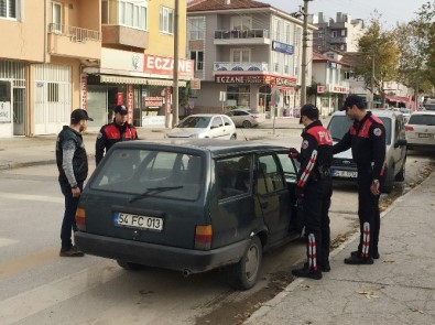 Asayiş Uygulamasında FETÖ'den Aranan Bir Kişi Yakalandı