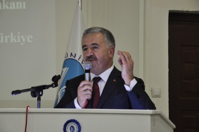 Bakan Arslan İzmir Çandarlı Otoyolu İçin Tarih Verdi