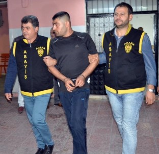 Bar Çıkışı 1'İ Ağır 3 Kişiyi Yaralayan Zanlı Yakalandı