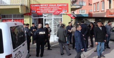 Bursa'da CHP Temsilciliğine Saldırı