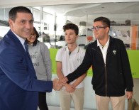 Genç Başkan Tecrübelerini Öğrencilerle Paylaştı