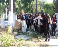 ATATÜRK EVİ - Mersin Emniyet Müdürlüğü'nden Lise Öğrencilerine Gezi
