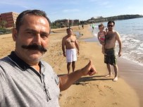 Sezonu Vukuatsız Atlatan İşletmeci, Kimse Boğulmasın Diye Plajda Nöbet Tutuyor