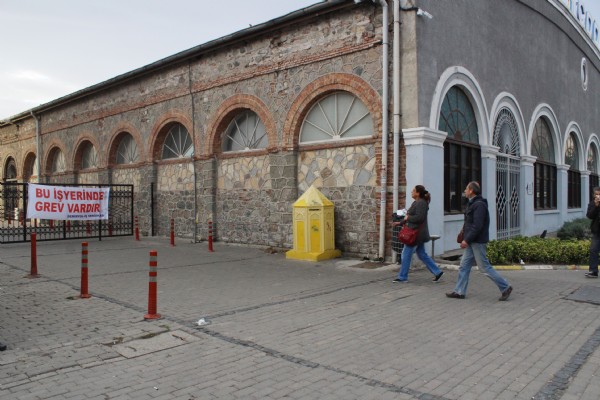 İzmir'de ulaşım krizi