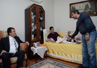 Maganda Mağduru Ailelere Dündar'dan Destek