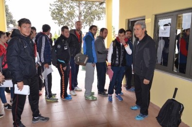 Adana'da Tenis 1. Kademe Antrenör Kursu Başladı