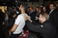 CANER ERKİN - 'Beşiktaş'ta Kalmak İstiyorum'