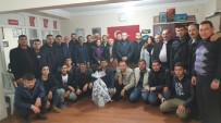 MEHMET AKıN - Salihli'de MHP'nin Eski Yönetiminden Yeni Yönetime Ziyaret