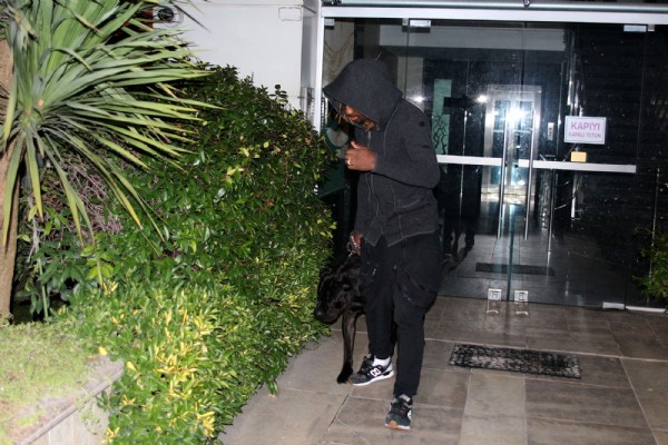 Galatasaraylı futbolcunun oturduğu binada yangın