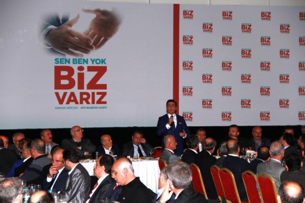 Osman Gökçek meclis üyeleriyle yemekte bir araya geldi