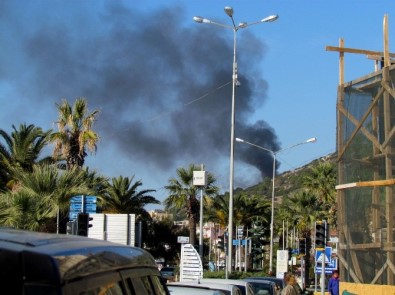 Çeşme'de Makilik Alanda Yangın Tedirginliği