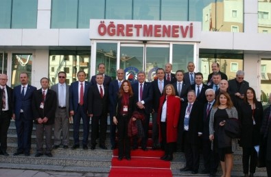 CHP'nin Gündeminde 'Döviz' Var