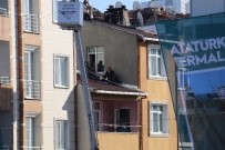 ESENYURT BELEDİYESİ - Cumhurbaşkanı Erdoğan'ı Görebilmek İçin Çatılara Çıktılar