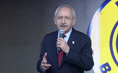 Kılıçdaroğlu İzmir'de Gençlerle Bir Araya Geldi