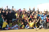 LİSELER ARASI FUTBOL TURNUVASI - Liselerarası Futbol Müsabakalarında Altınyıldız Koleji Şampiyon Oldu