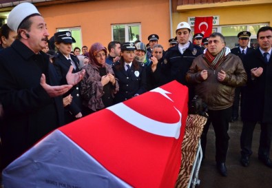 Şehit Polisin Naaşı Memkeleti Zonguldak'ta