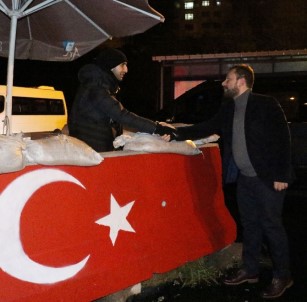 AK Parti İl Başkanı Avcı'dan Polis Memurlarına Taziye Ziyareti
