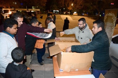 Aksaray Belediyesi 7 Bin 500 Adet Kandil Simidi Dağıttı