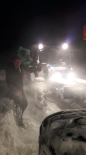 Ardahan'da Kar Ve Tipi Dolayısıyla 43 Köy Yolu Ulaşıma Kapandı
