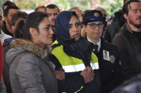 İZMIR EMNIYET MÜDÜRÜ - Karnında Bebeği, Üstünde Üniforması İle Şehidini Uğurladı