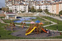 DAĞBELI - Döşemealtı Belediyesi'nden Yeni Nesil Parklar Dönemi