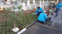 Güldede Mezarlığında Özenli Çalışma