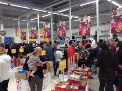 Mağazalarda Noel Çılgınlığı