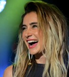 SILA GENÇOĞLU - Sıla konserini erteledi