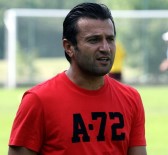 BÜLENT UYGUN - Takımı 8-0 yenilen Bülent Uygun istifa etti