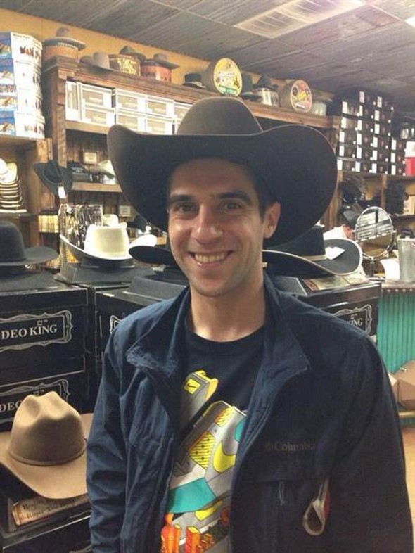 Tatile gittiği Tayland’ta otel balkonundan düşüp öldü