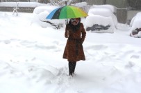 KRİZ MERKEZİ - Ağrı'da Tüm Karayolları Kapatıldı