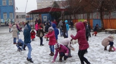 Iğdır'da Okullar Tatil Edildi