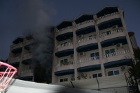 Marmaris'te Boş Otelde Yangın Çıktı