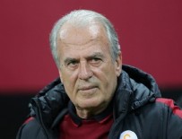 MUSTAFA DENİZLİ - Mustafa Denizli: Sneijder ile sorun yaşadık