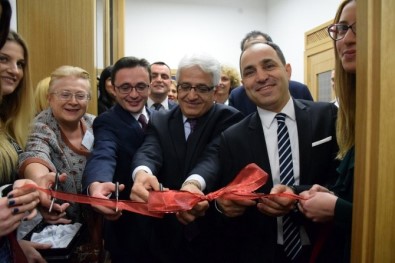 TİKA'dan Sırbistan'da İlkokula Tadilat Ve Eğitim Malzemesi Desteği