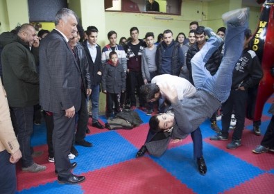 Başkan Karalar Açıklaması 'Gençlere Güvencim Var'