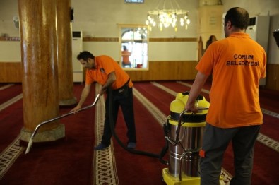 Çorum Belediyesi'nin İbadethanelere Yönelik Hizmetleri Takdir Topluyor