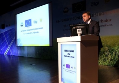 Diyarbakır'da 'Güneş Enerjisi Konferansı' Düzenlendi
