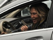 HÜLYA AVŞAR - Hülya Avşar makyajsız yakalandı