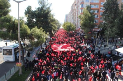 Şanlıurfa'da Binlerce Kişi Terörü Kınadı