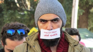 Suriyelilerin BM Ofisi Önündeki Halep Protestosunda Gerginlik