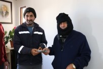 MAHMUT ŞAHIN - Temizlik İşçisinden Örnek Davranış