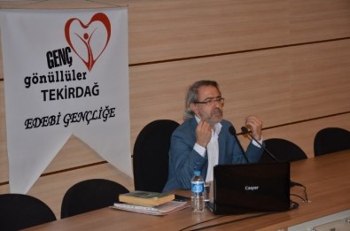 'Abdülhamit Han'ın Kurtlarla Dansı' Konulu Konferans Düzenlendi