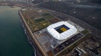 KATAR EMIRI - Akyazı Spor Kompleksi Açılışa Hazırlanıyor