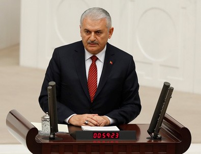 Başbakan Yıldırım: 7 bin 500 sivil Halep'ten kurtarıldı