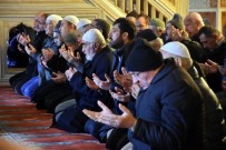 10 ARALıK - Beşiktaş Şehitleri İçin Sinanpaşa Camii'nde Mevlit Okutuldu