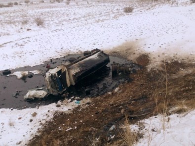 Iğdır'da Tanker Devrildi Açıklaması 1 Ölü 2 Yaralı