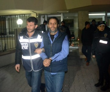 Adana'daki Terör Operasyonunda 5 Tutuklama